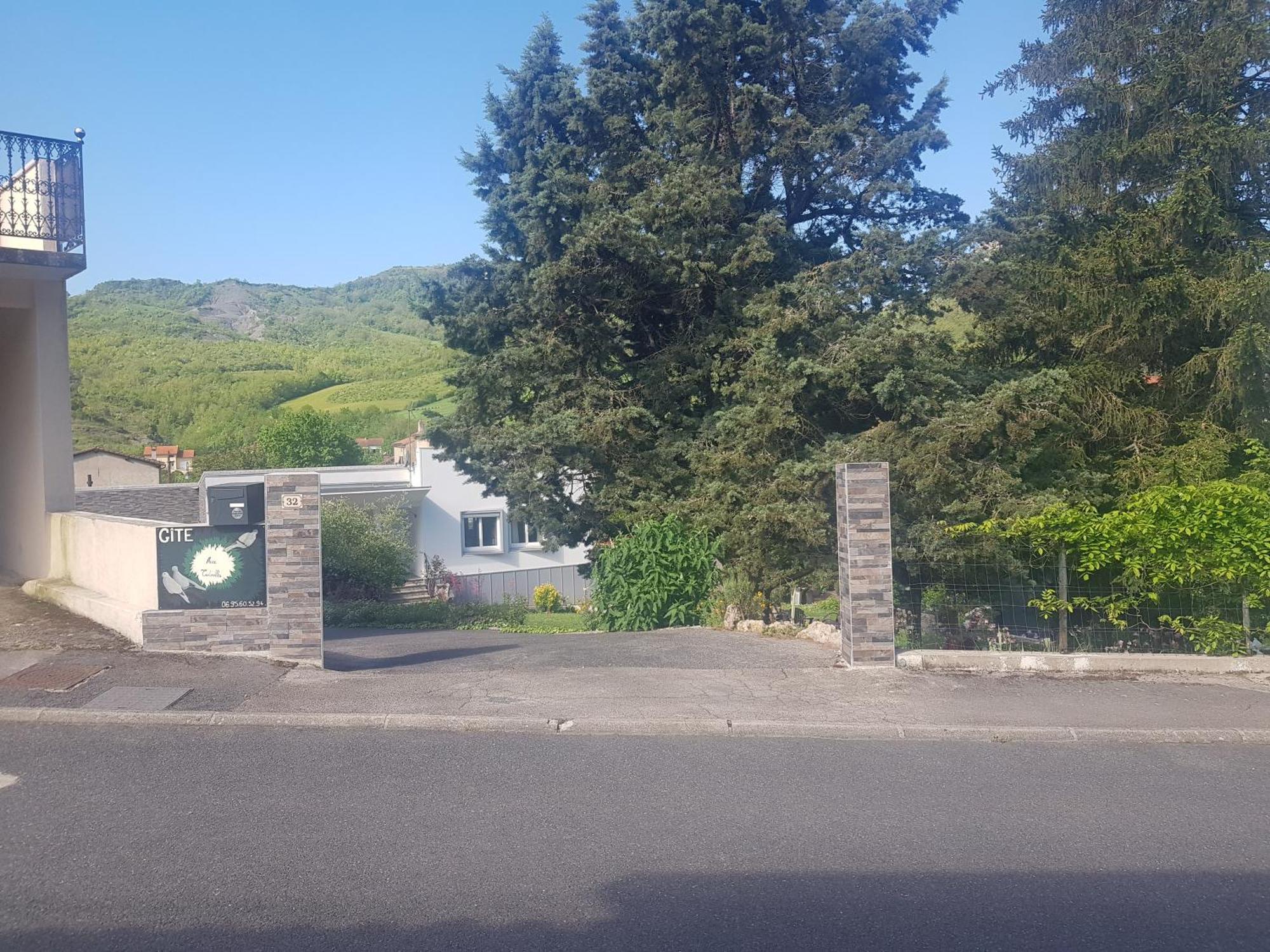 Gite Aux Tourterelles Tournemire  Εξωτερικό φωτογραφία